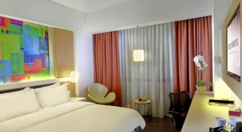 Brits Hotel Karawang Exteriör bild